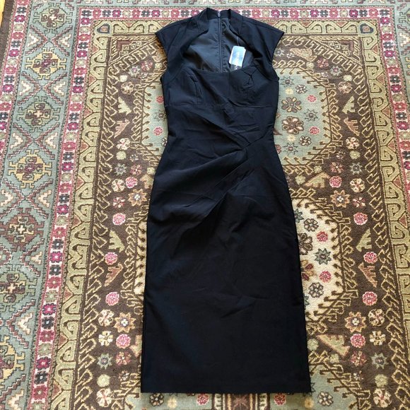 *NWT* Black Starburst Pleated Fitted Sheath Dress - Made in Canada - Size XXS - Picture 5 of 16